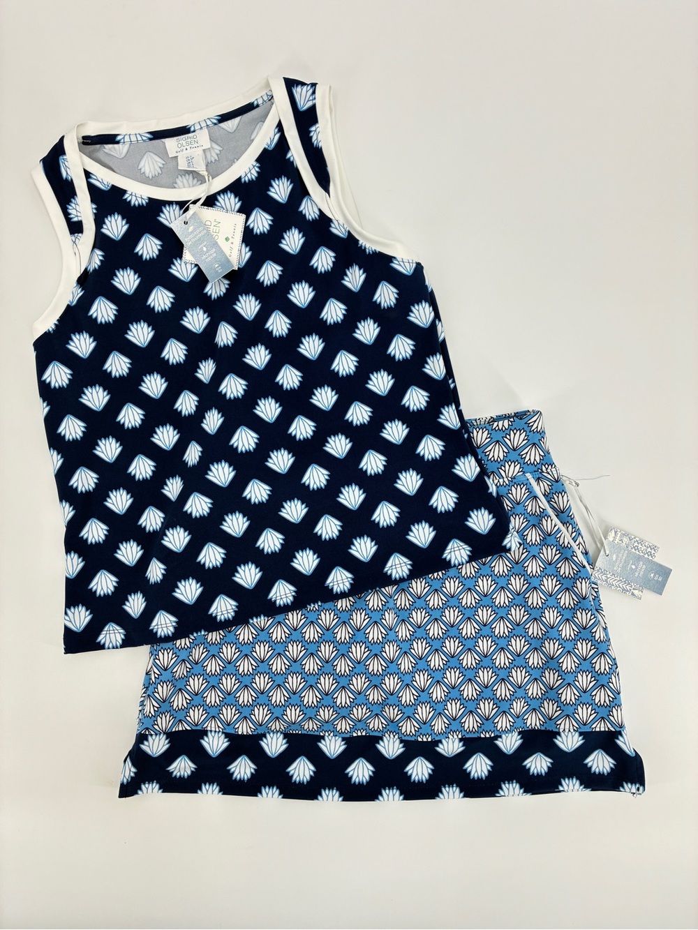 Sigrid Olsen Women’s Blue White Tennis Golf Top Shirt Skort Skirt Set XS/S NWT